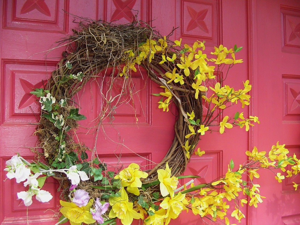 春の花のリース☆玄関を可愛く彩る７つのおすすめの花々